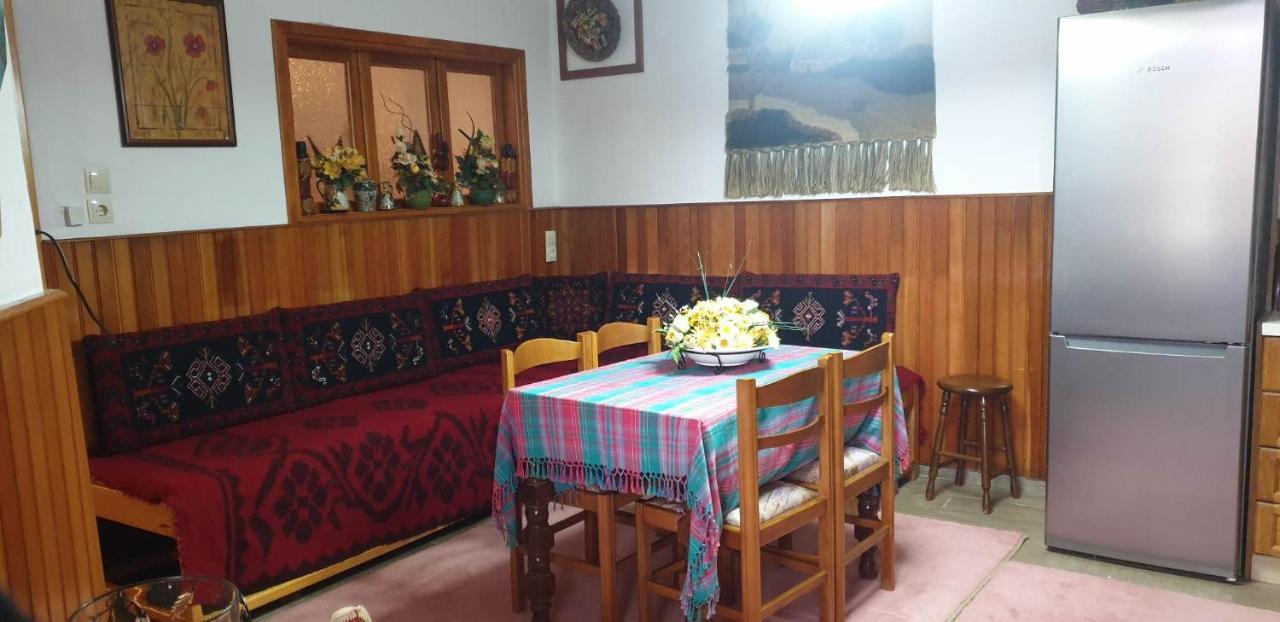 Eufrosini Guesthouse Metsovo Exterior photo