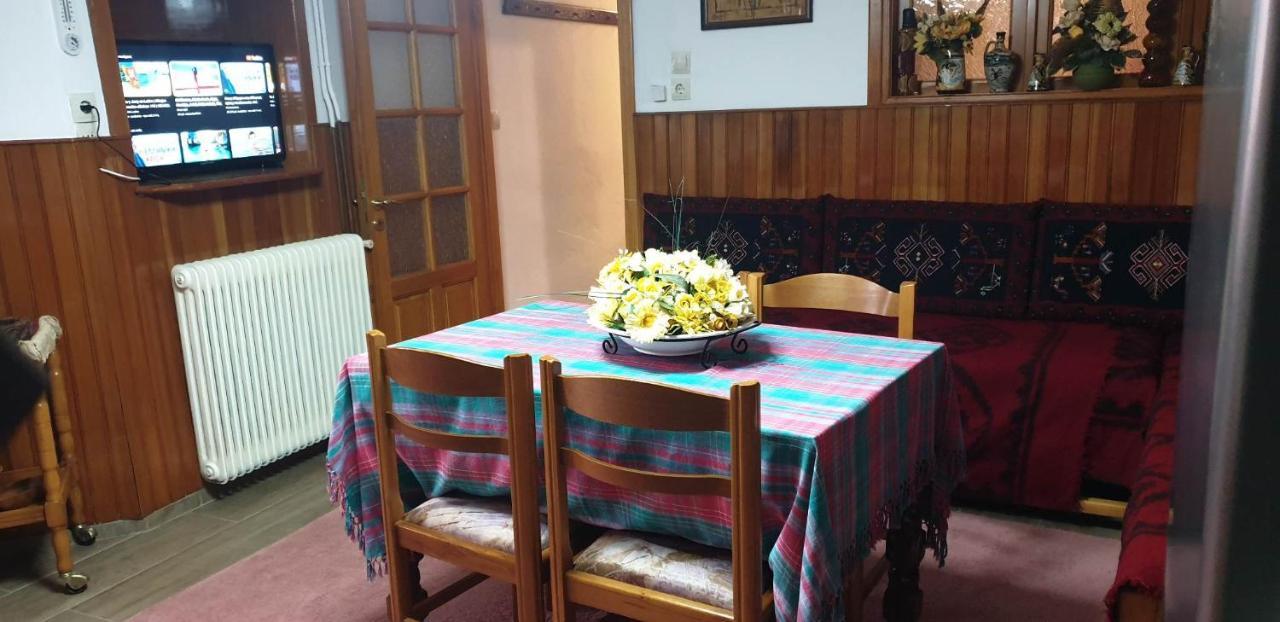 Eufrosini Guesthouse Metsovo Exterior photo